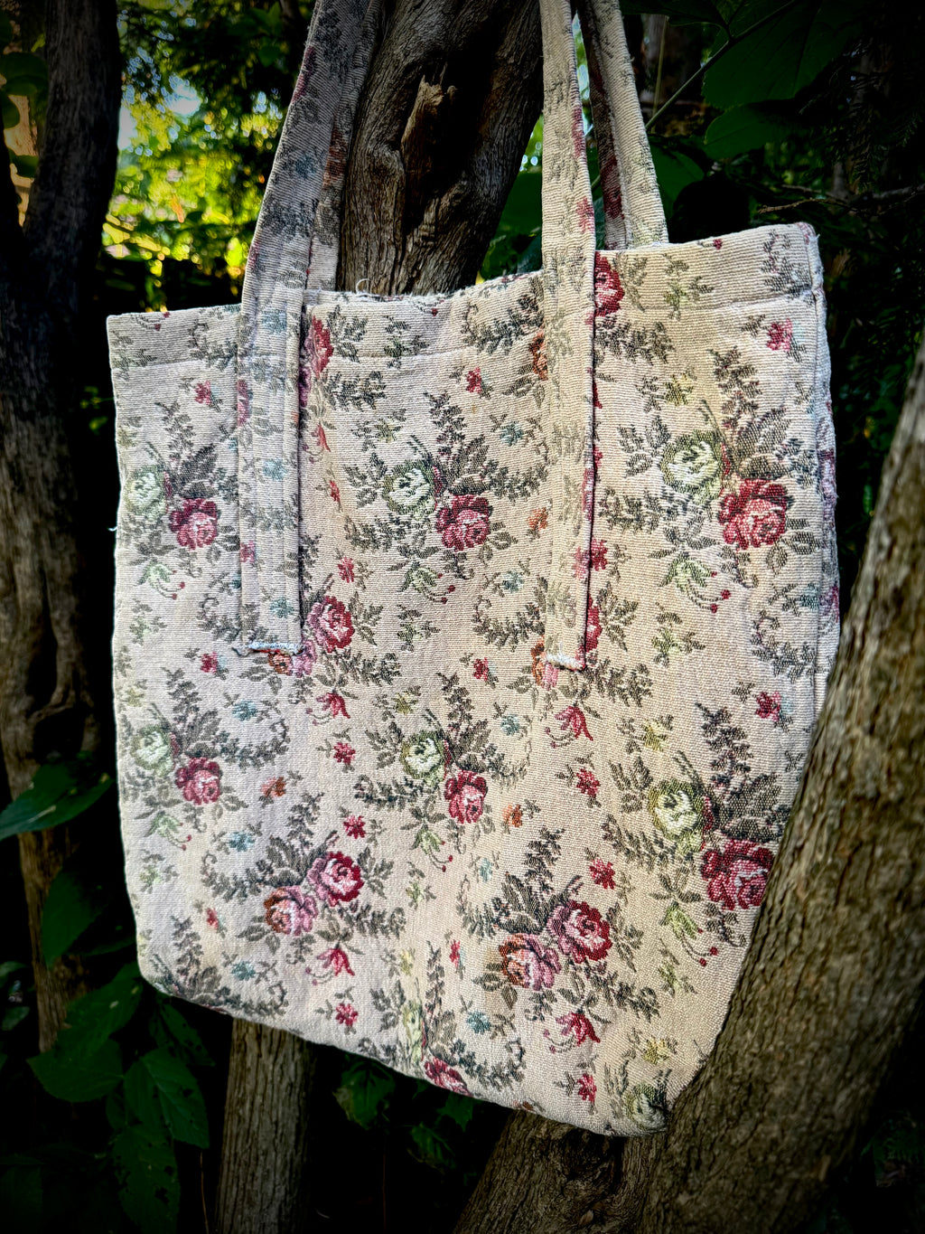 Sunday Morning Market Tote