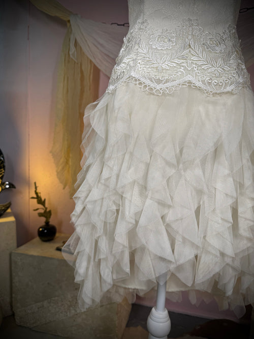Angel's Veil Ruffle Dress | S