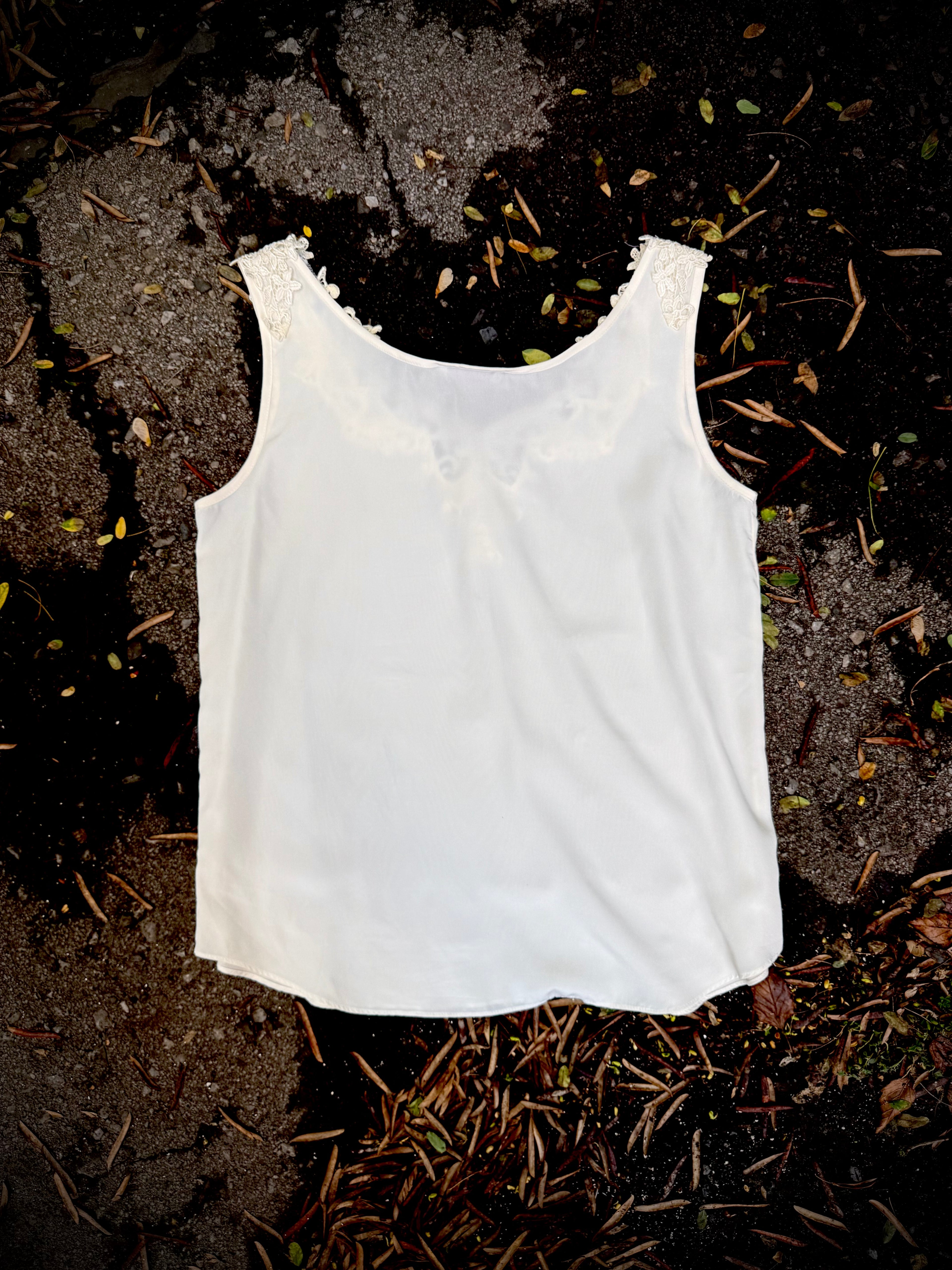 Pearl Prayer Cami | M